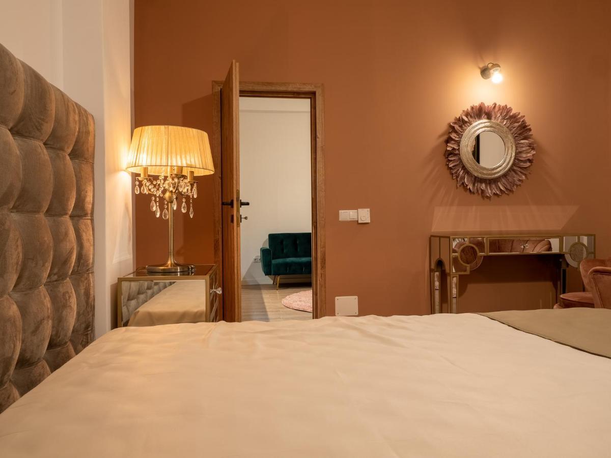 Signature Aparthotel - Boutique Галац Екстер'єр фото