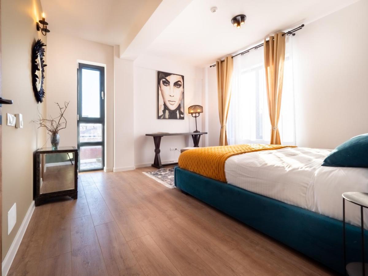 Signature Aparthotel - Boutique Галац Екстер'єр фото