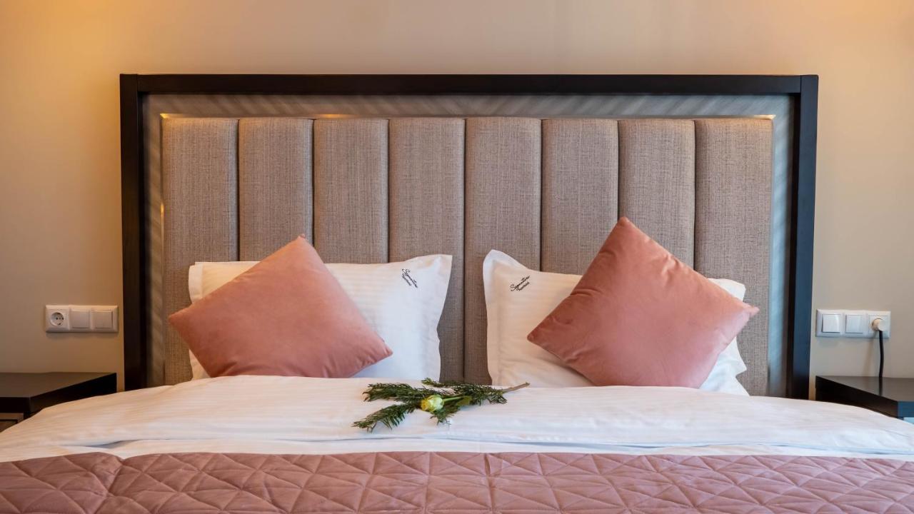 Signature Aparthotel - Boutique Галац Екстер'єр фото
